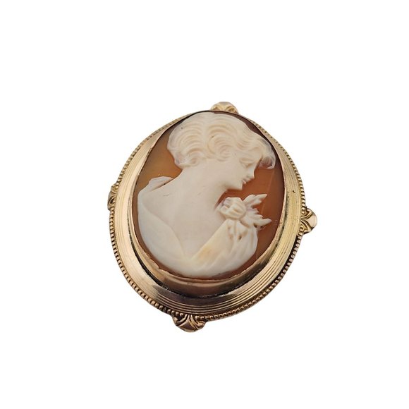 Vintage Beautifully Carved Cameo Brooch (A3267)